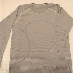 Swiftly Tech Lululemon long sleeve
